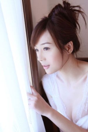 极品粉嫩美女露脸在线播放_DVD手机免费观看完整