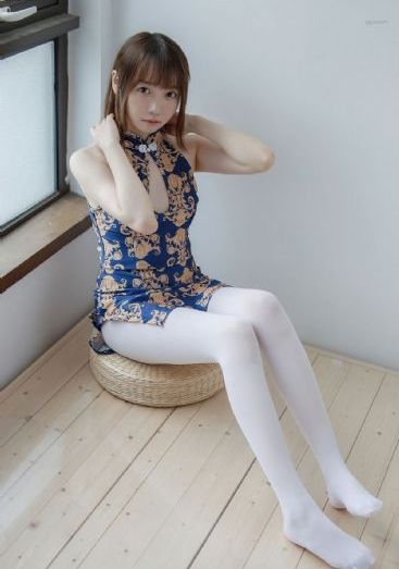 久久狼人草综合网最新章节列表_1080高清完整版